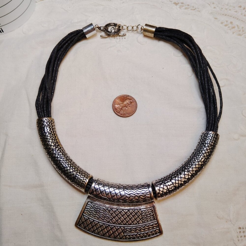Cleopatra Style Multi‑Cord Choker – Silver Tone Engraved Bib – 16.5”